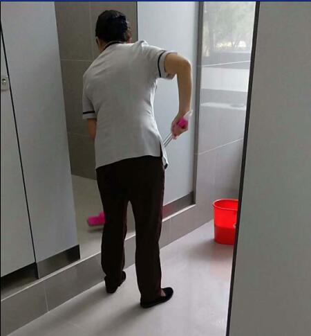 學校區(qū)*+深保潔